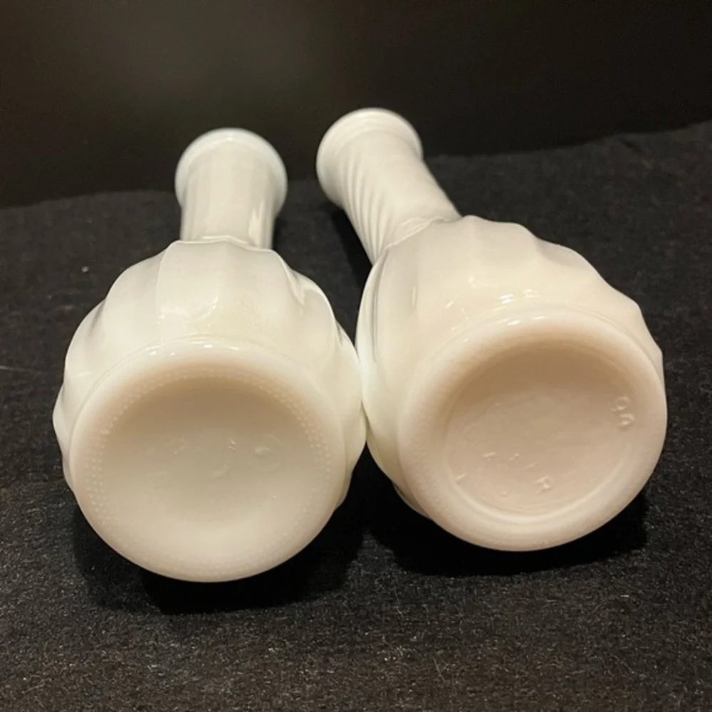 Vintage Milk Glass Bud Vases Straight Ribbed and Swirled Ribbed Set of Two